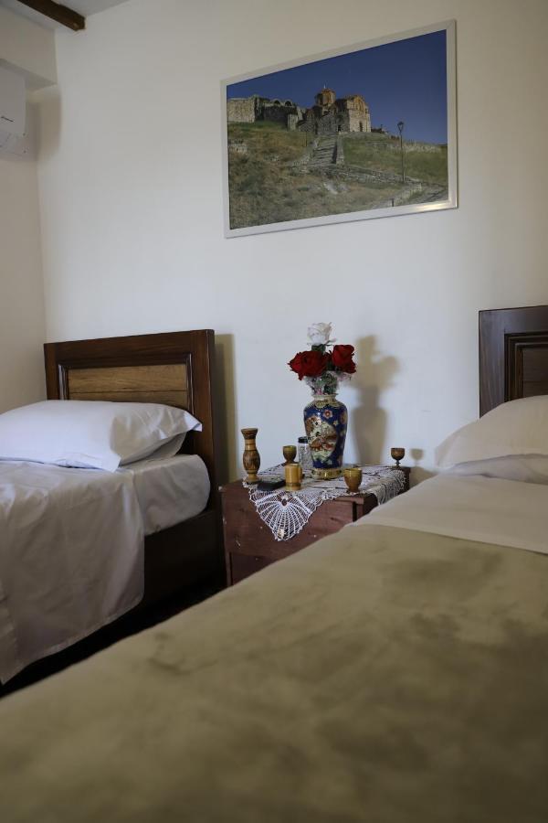 Guest House Maria - Berat Castle Exterior foto