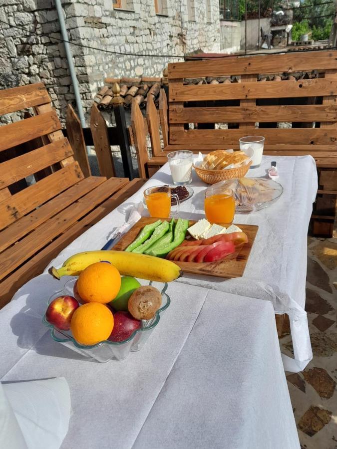 Guest House Maria - Berat Castle Exterior foto